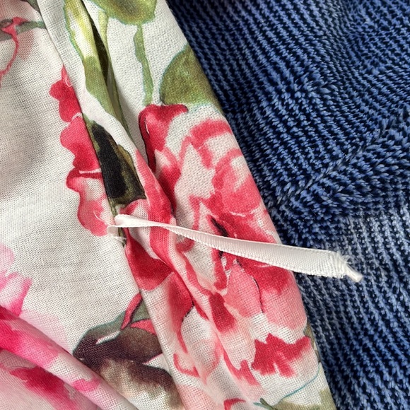 ♥️ Show Me Your MuMu Brie Robe (O/S) - Picture 6 of 6